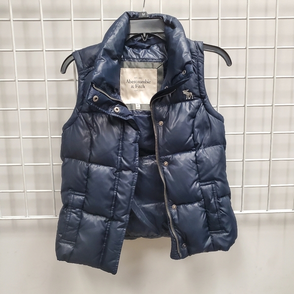 A&F Down Vest - Picture 1 of 7